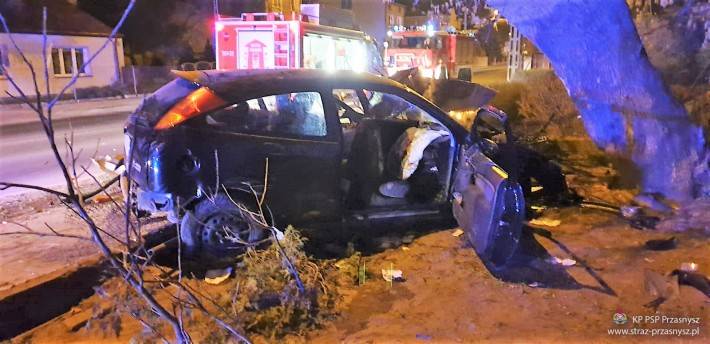 Wypadek dwóch samochodów osobowych w miejscowości Przasnysz