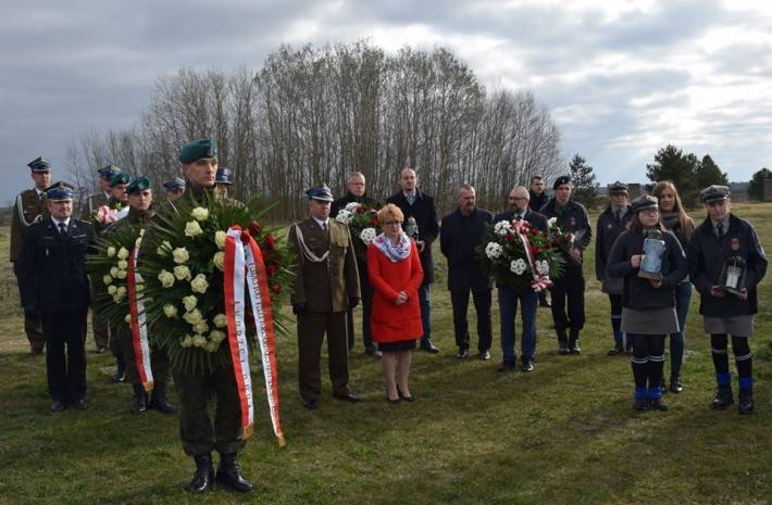 Uczcili pamięć ofiar katastrofy smoleńskiej
