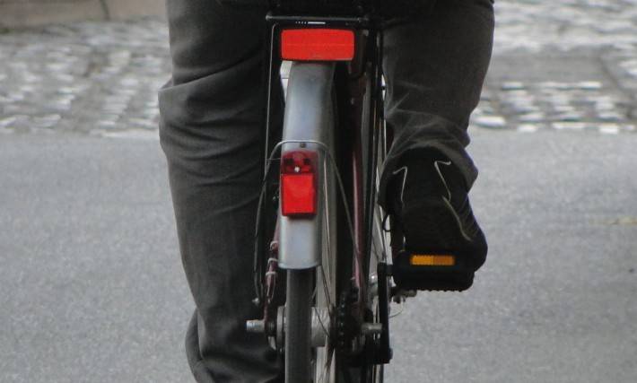 Obywatelskie ujęcie nietrzeźwego rowerzysty