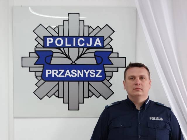 sierż.szt. Marcin Tański - NAJPOPULARNIEJSZYM DZIELNICOWYM ROKU 2018
