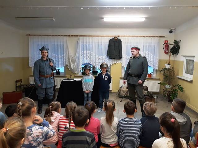 Sto lat polskich bojów – w godzinę