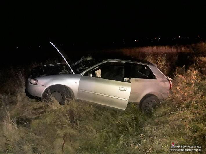 Wypadek samochodu osobowego w miejscowości Sierakowo
