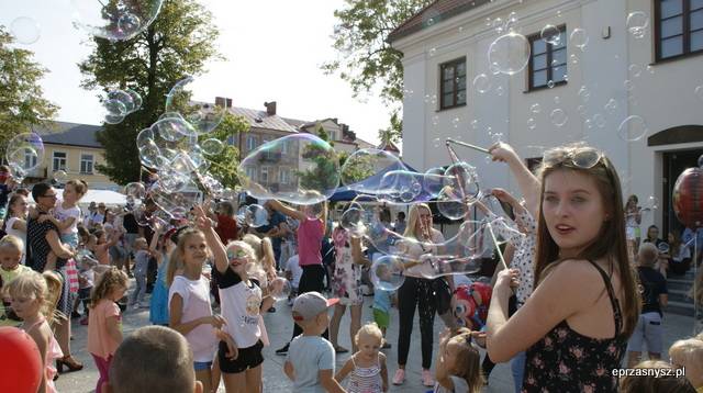 Nasz News: Festiwal baniek mydlanych dla Oliwki Nowickiej (ZDJĘCIA)