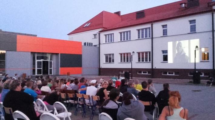 Sukces Plenerowego KINA Letniego w Jednorożcu