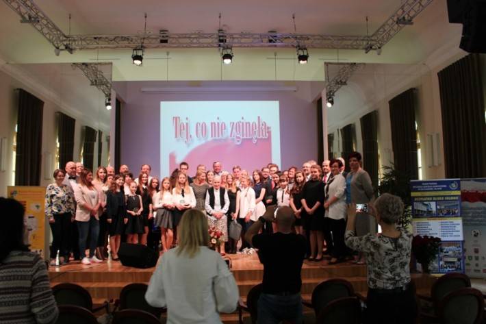 Gala finałowego Międzypowiatowego Konkursu ”Tej, co nie zginęła”