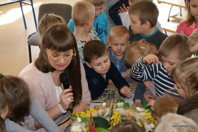 Spotkanie z Anną Humięcką w Czernicach Borowych