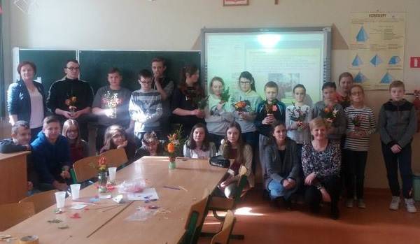 Integracyjne warsztaty plastyczne w przasnyskiej 