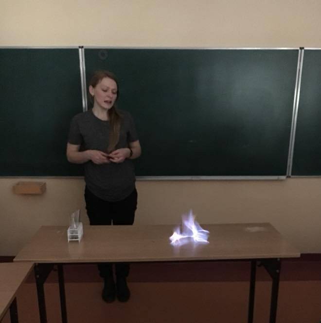 Warsztaty z chemii w przasnyskiej 