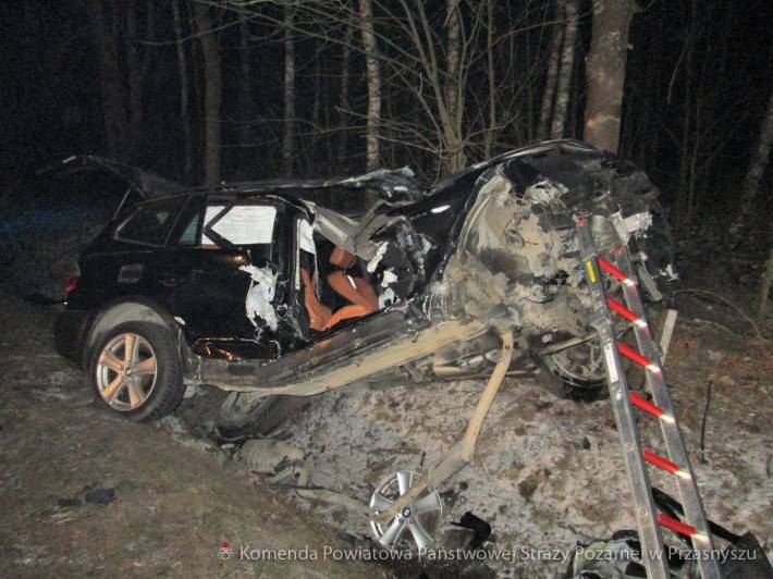 Wypadek samochodu osobowego w miejscowości Opaleniec