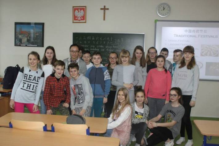 Czwarta edycja projektu KidSpeak w Jedynce już ruszyła!