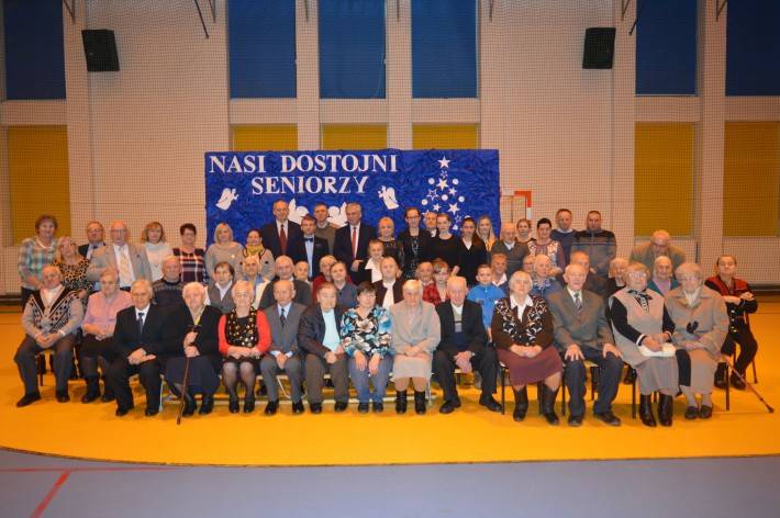 BOŻONARODZENIOWE SPOTKANIE z SENIORAMI w Chorzelach