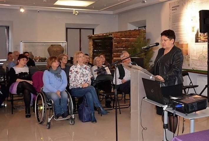 Z NIEWOLI DO NIEPODLEGŁOŚCI - konferencja