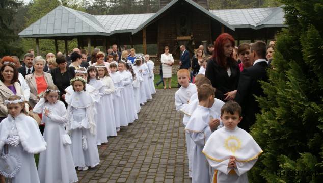Nasz news: I Komunia Święta na Świętym Miejscu (ZDJĘCIA)