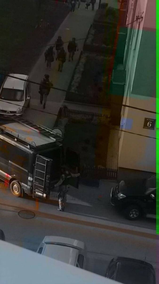 WSPÓLNE DZIAŁANIA PRZASNYSKICH KRYMINALNYCH I ANTYTERRORYSTÓW. UJAWNIONO NARKOTYKI.
