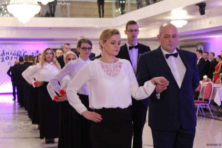 Nasz news: Studniówka w przasnyskim „Zespole” (ZDJĘCIA)