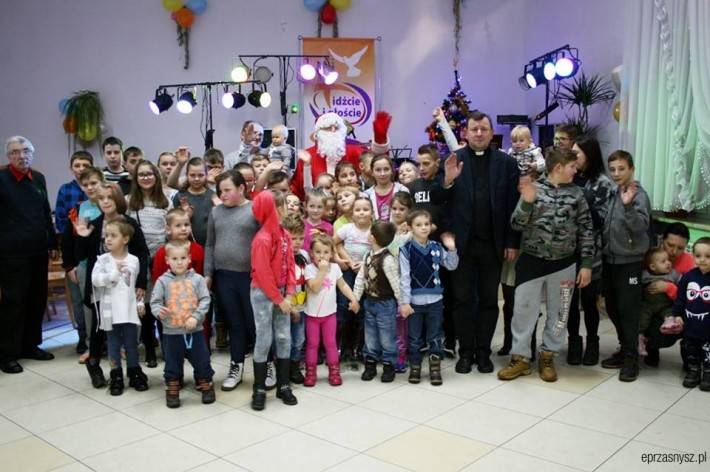 Nasz news: Świąteczne spotkanie parafian z Czernic Borowych (ZDJĘCIA)