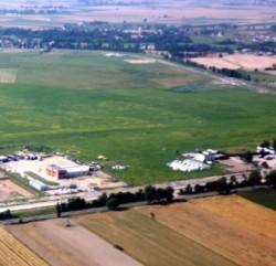 Wojewoda nie blokuje inwestycji na strefie - każdy inwestor może budować tam fabryki