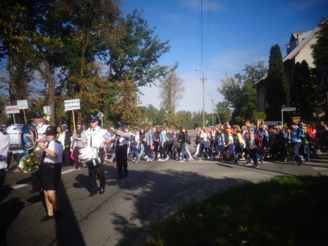 Tylko na ePrzasnysz.pl: 34. Pielgrzymka Dzieci i Młodzieży do Rostkowa (ZDJĘCIA)