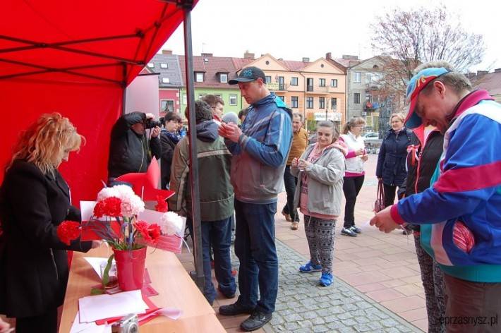 Wiatraki i kotyliony na święto flagi (ZDJĘCIA)
