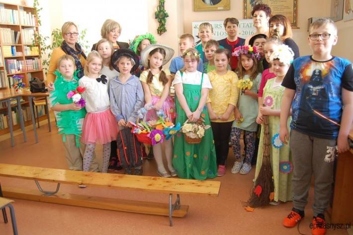 Konkurs recytatorski „Wiosna w poezji” (ZDJĘCIA)