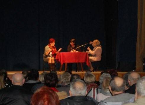 Spektakl teatralny „Tacy sami, czyli rzecz o …” (ZDJĘCIA)