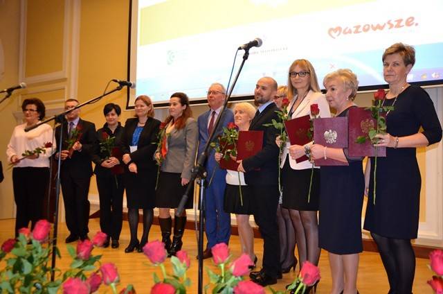 MOPS: Nagroda Wojewody Mazowieckiego dla Katarzyny Przybysz - pracownika socjalnego