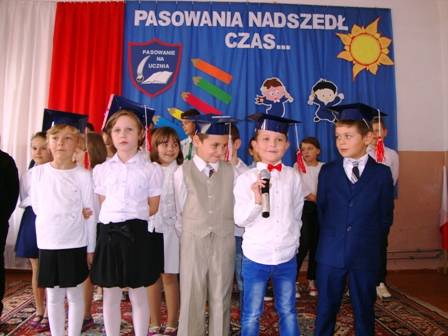 Pasowanie na ucznia w Ulatowie-Adamach