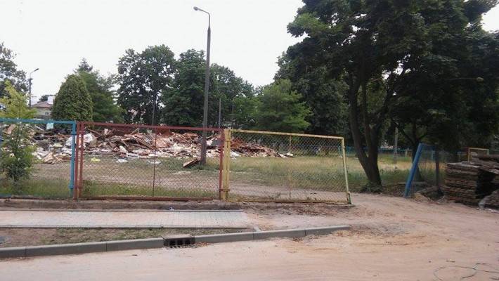 Akademia Krasnoludków zamknięta. Przedszkola już nie ma. Zostało zburzone