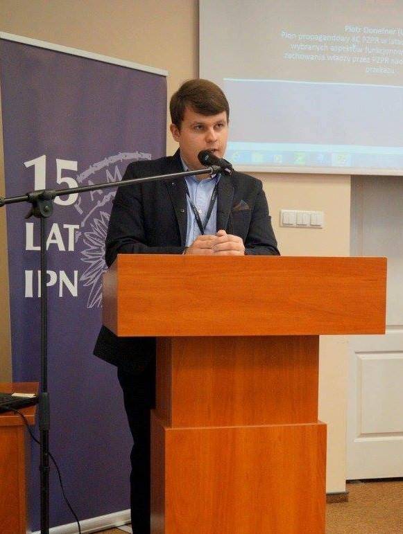 Absolwent przasnyskiego Liceum jednym z referentów ogólnopolskiej konferencji IPN