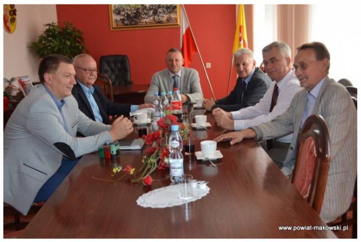 Czterostronna Umowa Partnerska na przebudowę dróg