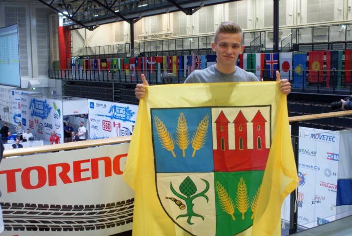 PRZASNYSKI SIŁACZ W CZOŁÓWCE MISTRZOSTW ŚWIATA