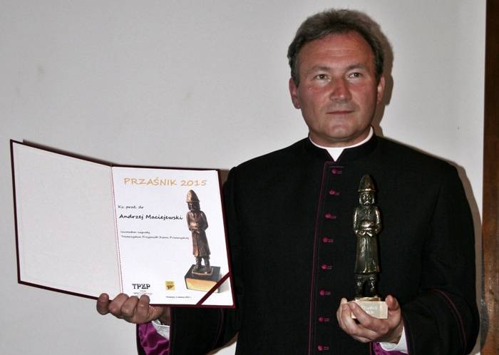 Przaśnik przyznany ks. Andrzejowi Maciejewskiemu (ZDJĘCIA)