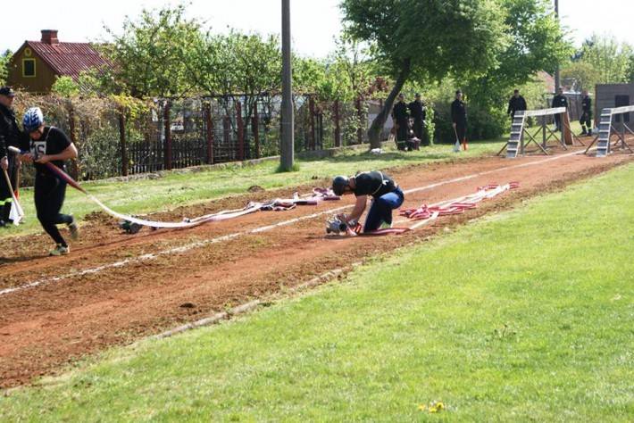 Drugie miejsce dla KP PSP Przasnysz w strefowych zawodach strażaków w sporcie pożarniczym. (ZDJĘCIA)