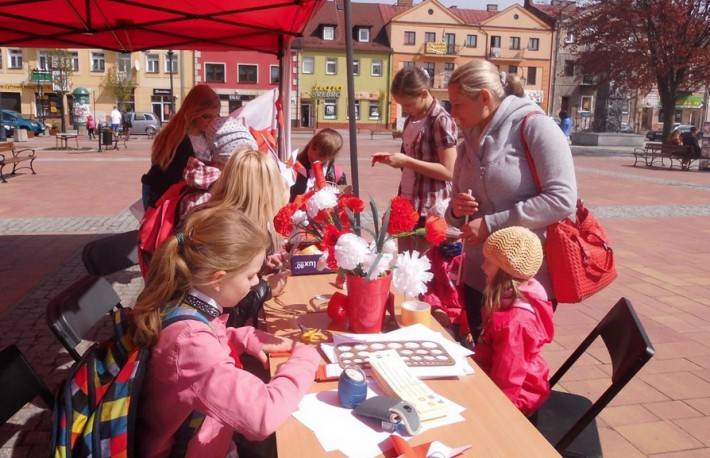  Biało-czerwone warsztaty na Rynku