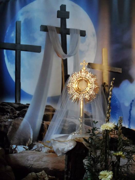 Groby Pańskie w przasnyskich kościołach (ZDJĘCIA)