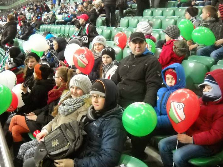 Chorzele: Zaręby „kibicują z klasą”