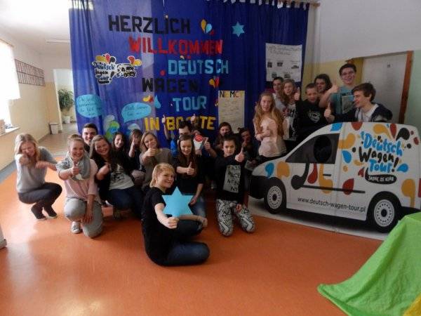 Wizyta Deutsch-Wagen-Tour w szkole w Bogatem