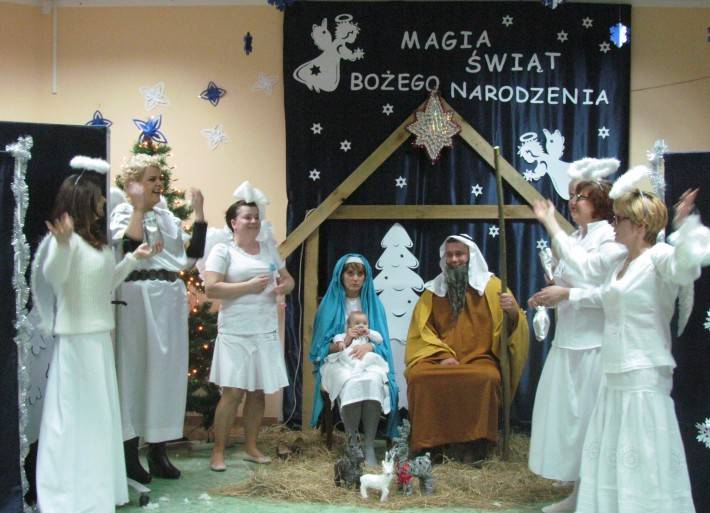 „Rodzice–Dzieciom” – Jasełka w Smerfowym Przedszkolu
