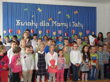 Rodzinnie w Ulatowie-Adamach, dziecięco w Romanach-Seborach