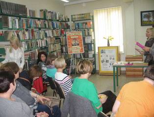 Biblioteka łączy...