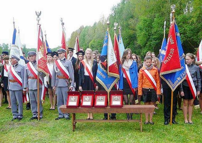 UROCZYSTOŚĆ ZASADZENIA STU DĘBÓW