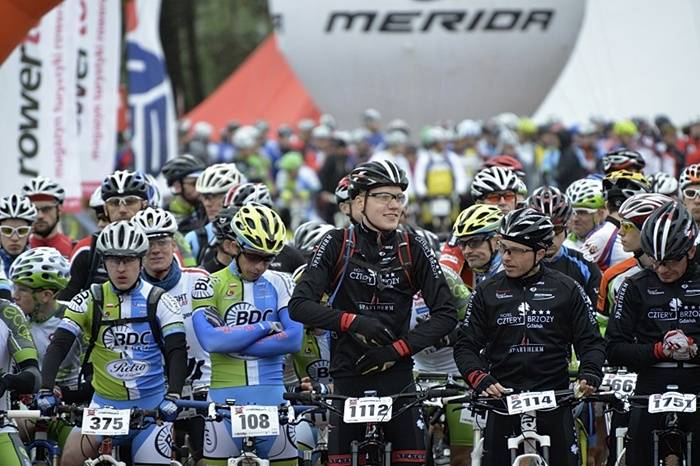 POJECHALI W DESZCZU – MAZOVIA MTB W GÓRACH DĘBOWYCH! (ZDJĘCIA)