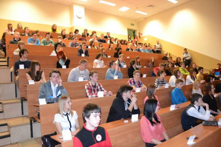 MŁODZI GEOGRAFOWIE NA TORUŃSKIM UMK