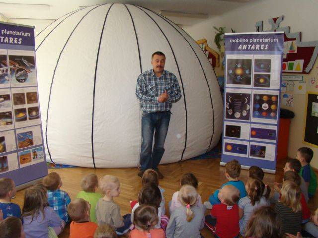PLANETARIUM W PRZEDSZKOLU 