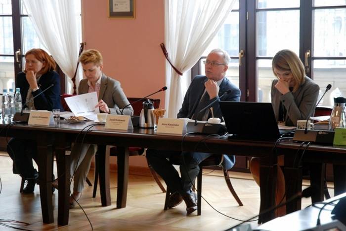 Dialog społeczny: fundusze unijne i rynek pracy na Mazowszu