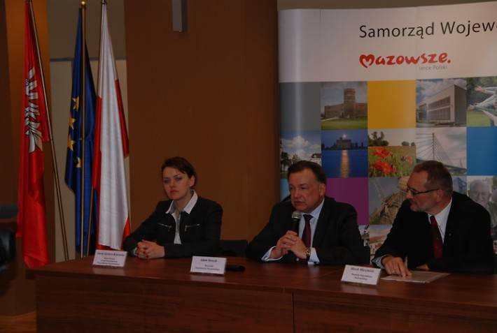 Przepisy niezgodne z konstytucją, ale Mazowsze ma płacić 