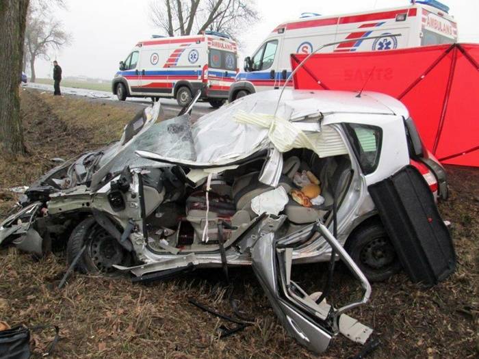 Śmiertelny wypadek w miejscowości Mchówko (ZDJĘCIA)