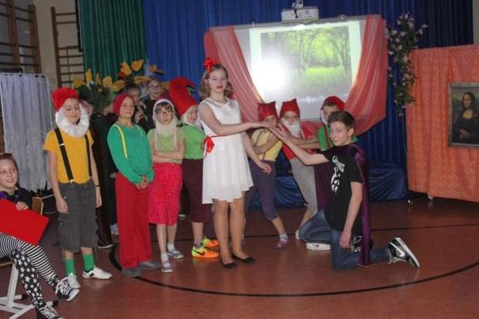 Snow White and the sevendwarfs