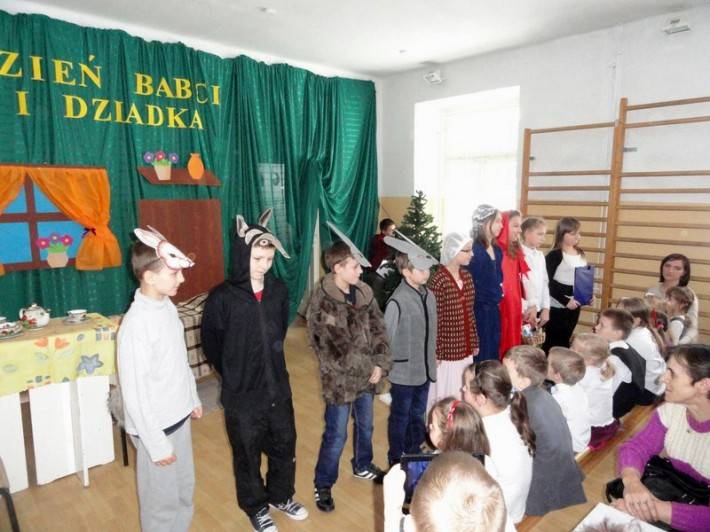 Rostkowo: Święto Babci i Dziadka (ZDJĘCIA)