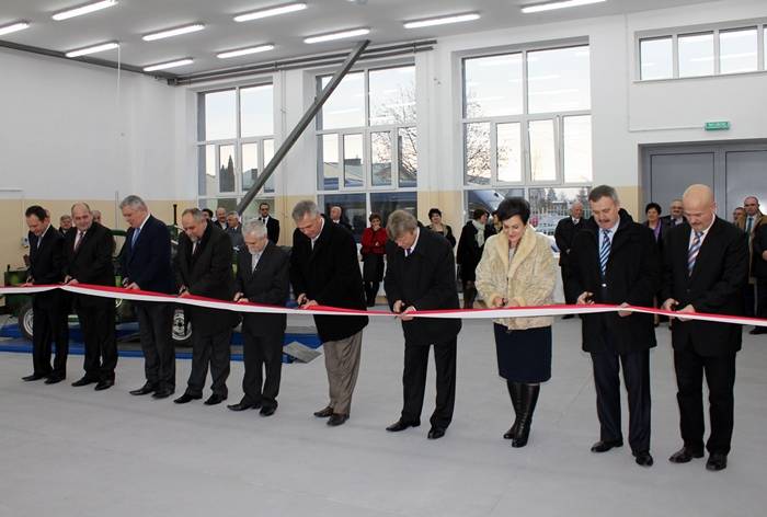 Nowoczesne Centrum Kształcenia Praktycznego w Przasnyszu oddano do użytku